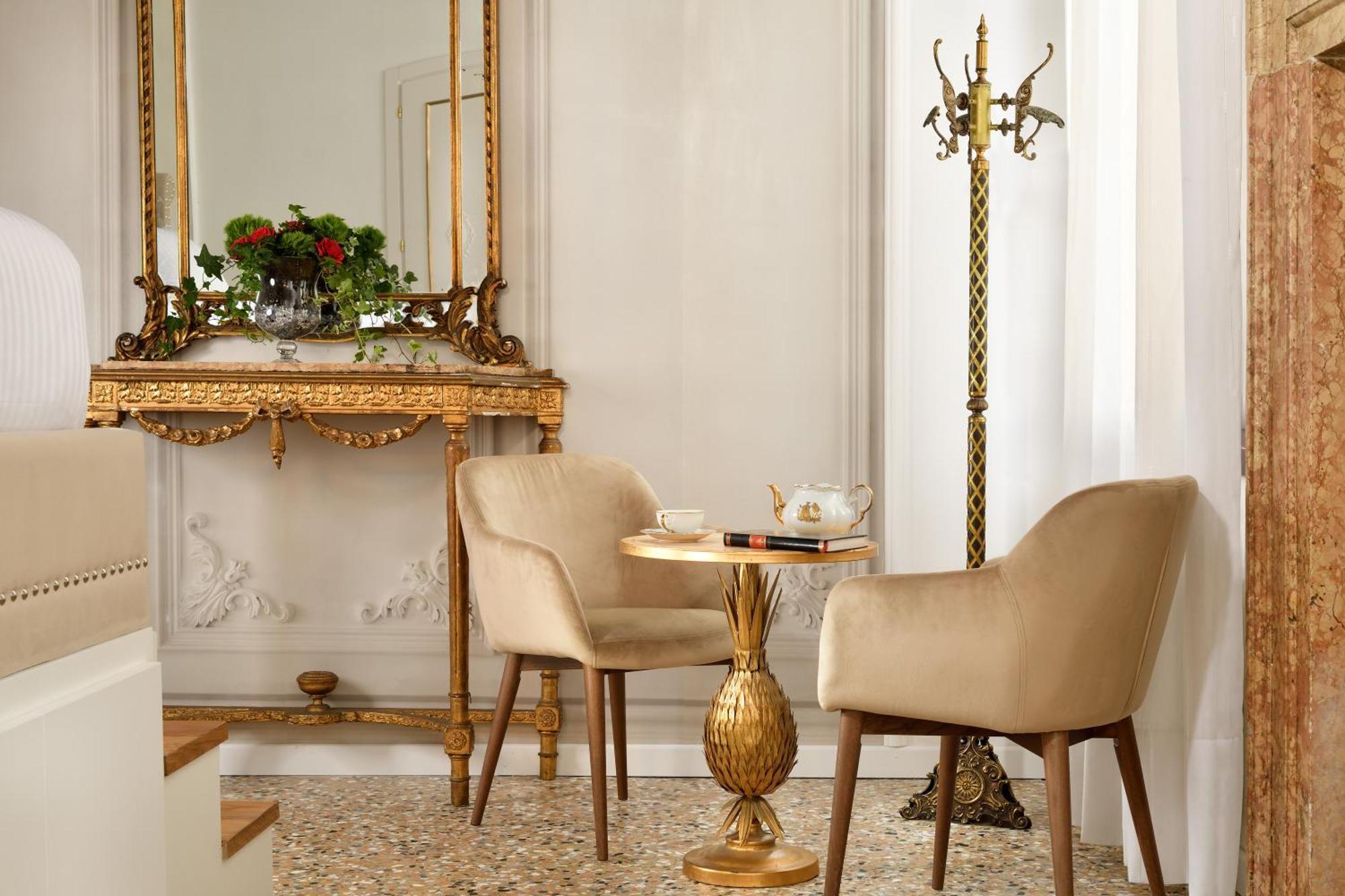 Swan Dolcevita Prestige Stay - Canal View & Exclusive Experience Venedig Exteriör bild